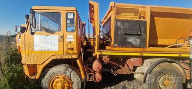 Iveco acl 90 ribaltabile immatricolato