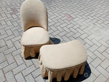 coppia poltroncina e pouf bassa anni 70