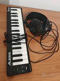 cuffie e midi keyboard