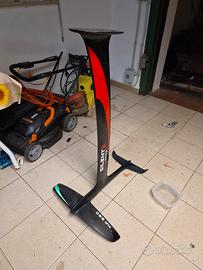 Hydrofoil Moses completo con tavola Silente HP560