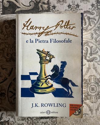 LIBRO “HARRY POTTER E LA PIETRA FILOSOFALE“