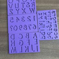 Stampi lettere Wilton cake design