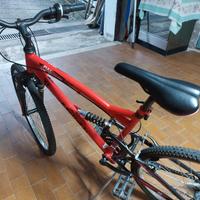 bici  cross  con ammortizzatori  nuova