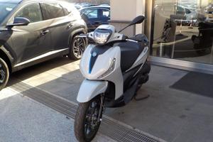 PIAGGIO Beverly 310 S Anno