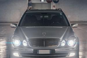 Mercedes Benz Classe E 220 w211