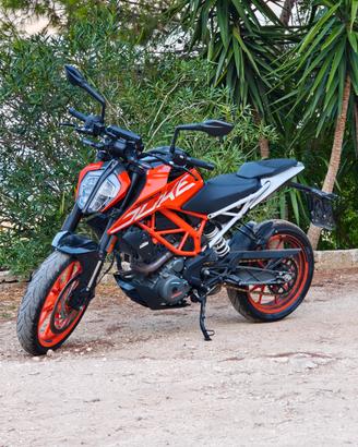 KTM Duke 390 (10/2020)