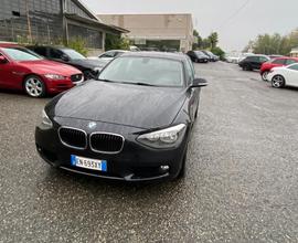 Bmw 118 118d 5p. Unique