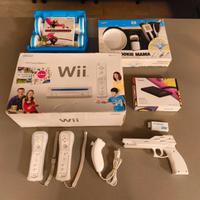 Nintendo Wii 500GB con 240 Giochi e vari accessori