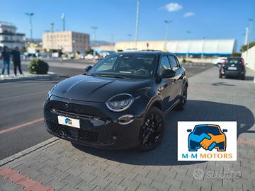 Fiat 600 Hybrid 145 CV DCT MHEV Sport Edizione Mil