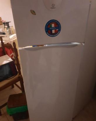 Frigo indesit