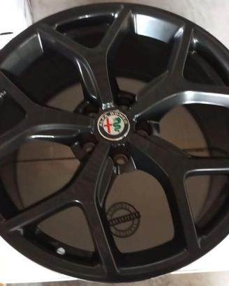 Cerchi in lega 19" originali ALFA ROMEO STELVIO