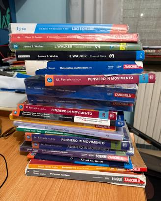 Libri scolastici liceo