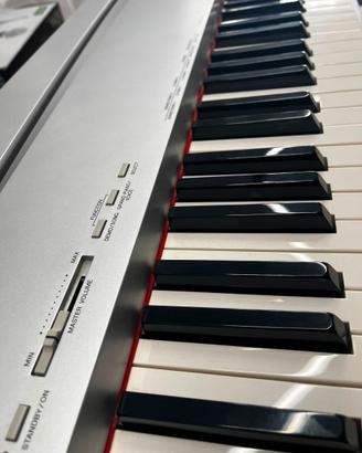 YAMAHA P-70 (USATO NEGOZIO)+MOBILE E SPEDIZ.GRATIS