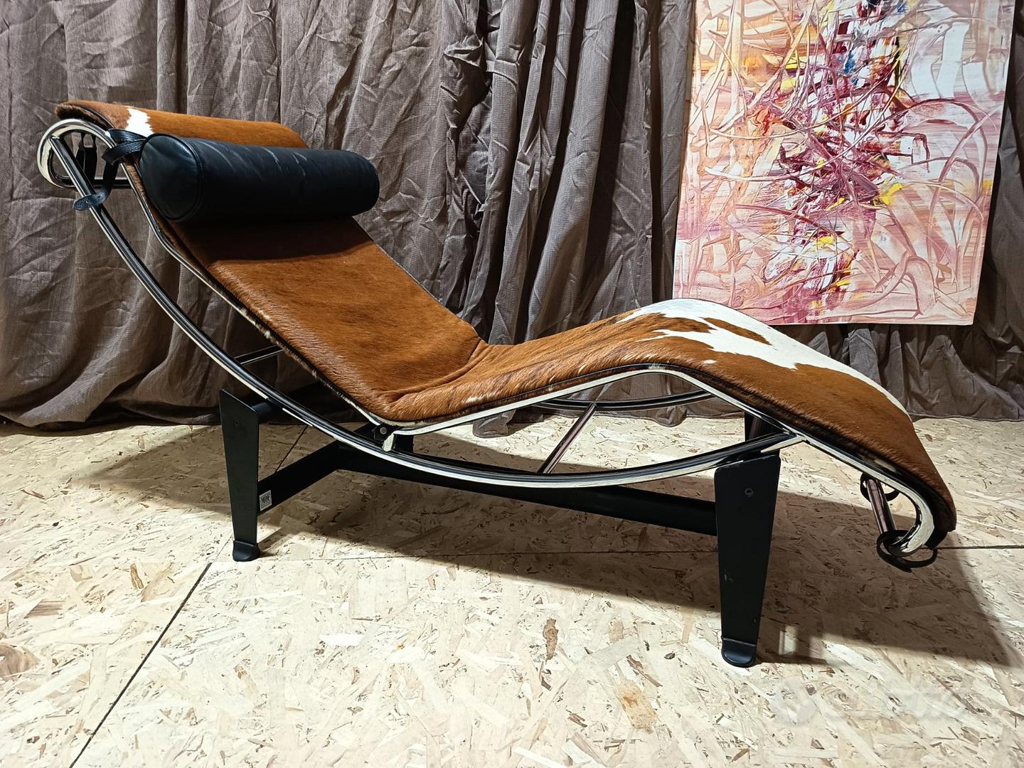 Chaise Lounge LC4 in pelo pezzato MDF Italia - Arredamento e Casalinghi ...