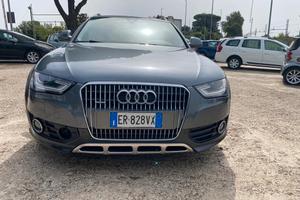 Audi A4 allroad B8 business plus s tronic 