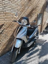 Piaggio Beverly tourer 400 i3 (2008)