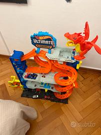 Hotwheels ultimate garage