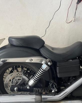 Selle Harley Dyna 2006-2017