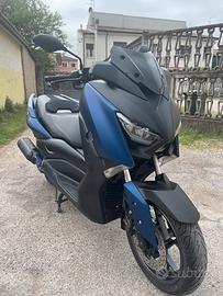Scooter Yamaha Xmax 125