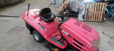 trattorino tagliaerba mtd JE 135 A auto drive