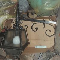 Lampada applique in ferro battuto