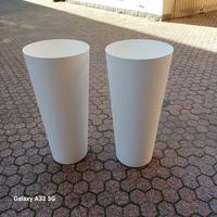 Coppia grandi vasi bianchi 