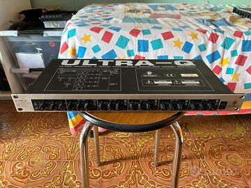 Behringer ultra-q peq 2000
