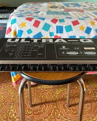 Behringer ultra-q peq 2000