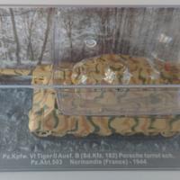 Modellino tank Tiger II