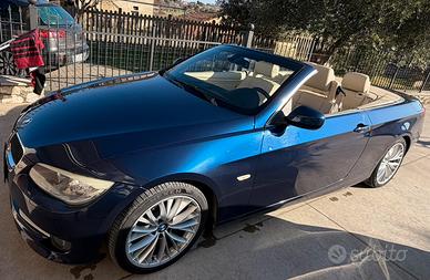 BMW 320d modello E93