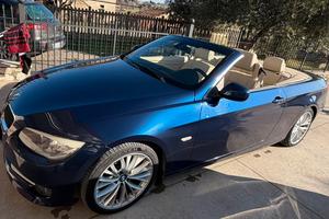 BMW 320d modello E93