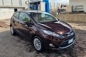 ford fiesta 1.4 GPL 