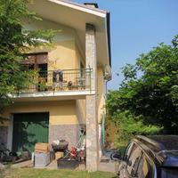 Villa Indipendente Panoramica con Giardino a Caste