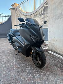 T max 560