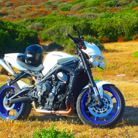 Triumph street triple R - UNICA ultima fari tondi