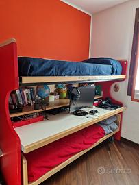 Camera per ragazzi completa in legno chiaro/rossa