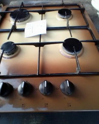 n.1  piani cottura 4 fuochi-