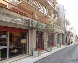 Castelvetrano appartamento 6 vani +box