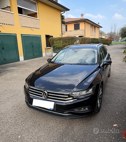 VOLKSWAGEN Passat 8ª serie