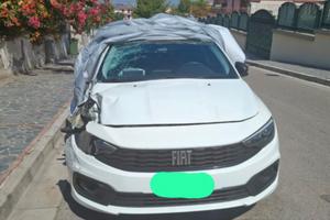 Fiat tipo 2021 1.0 100 cv gpl incidentata