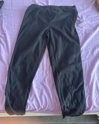Pantaloni lunghi morbidi neri del pigiama