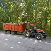 New Holland m160