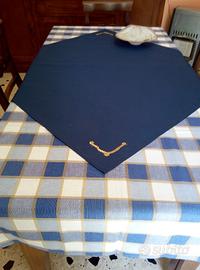 Tovaglia con coprimacchie