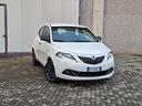 lancia-ypsilon-1-0-hybrid-gold-prezzo-reale-