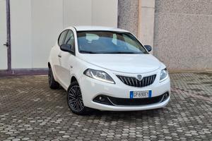 Lancia Ypsilon 1.0 Hybrid Gold *PREZZO REALE*