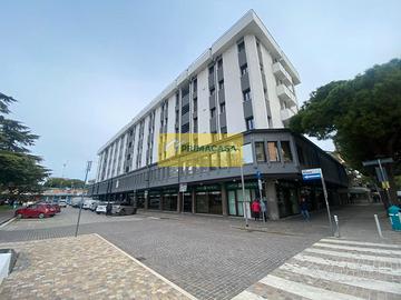 UFFICIO/BILOCALE IN PIAZZA BRESCIA Rif.2131
