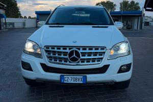 Mercedes-Benz ML 350 CDI V6 4MATIC (W164)