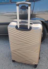 Trolley valigia grande color champagne come nuovo.