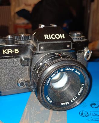 Ricoh KR5 con Riconar 55mm f 2.2