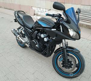 Yamaha Fazer 600 + motore in più